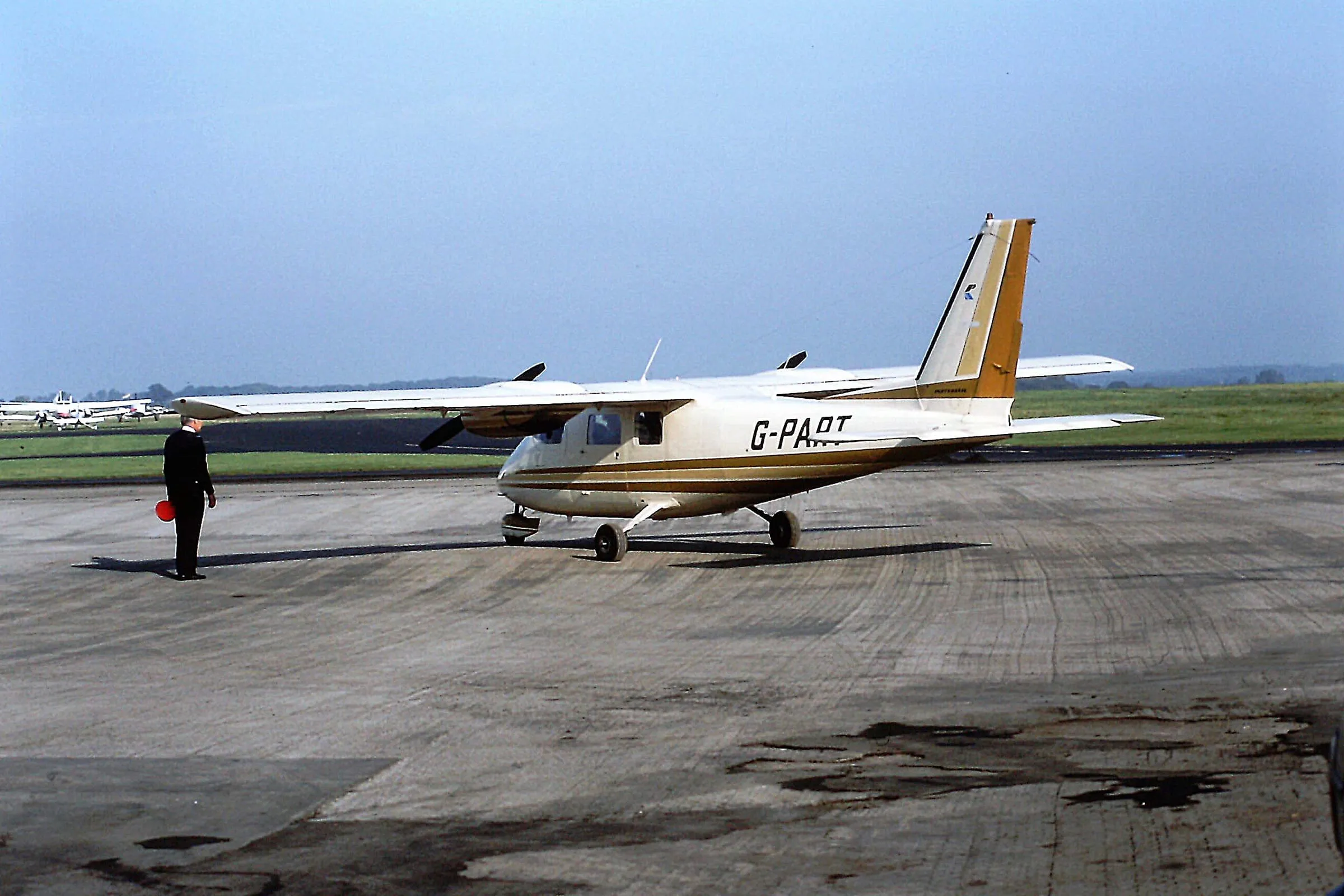 Partenavia G-PART a Coventry, 1985